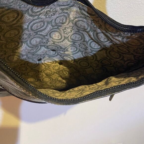 Moroccan Leather Crossbody Bag Women's Shoulder Bag Bohemian Tote Bag - Picture 7 of 7